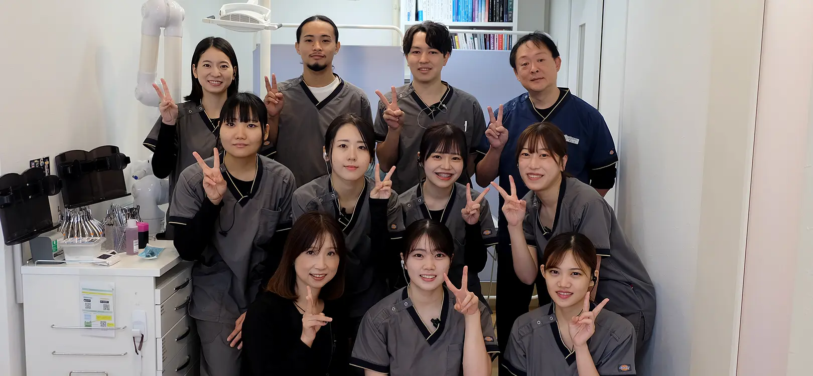 歯科医師・衛生士・助手・技工士 求人サイトを見る